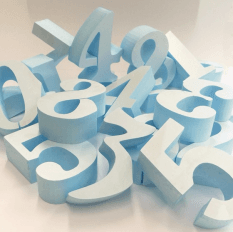 18cm magas hungarocell házszám natúr színben többféle betűtípussal