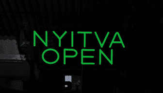 LED NEON TÁBLA egyedi felirattal, falra szerelhető, egy vagy többsoros szöveggel